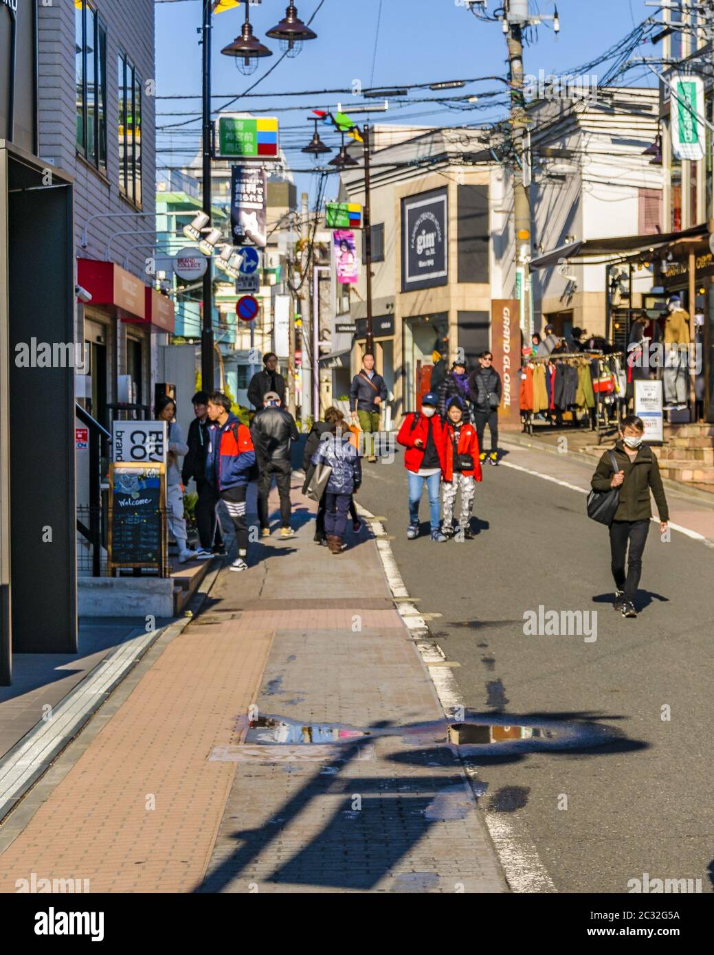 Shibuya Neighborhood High Resolution Stock Photography And Images Alamy