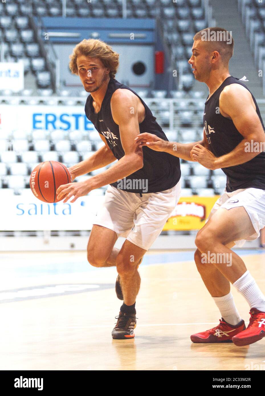 Alexander zverev german tennis hi-res stock photography and images - Alamy