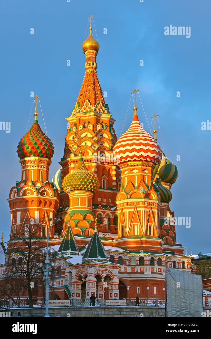 Saint Basil's cathedral at sunset Stock Photo - Alamy