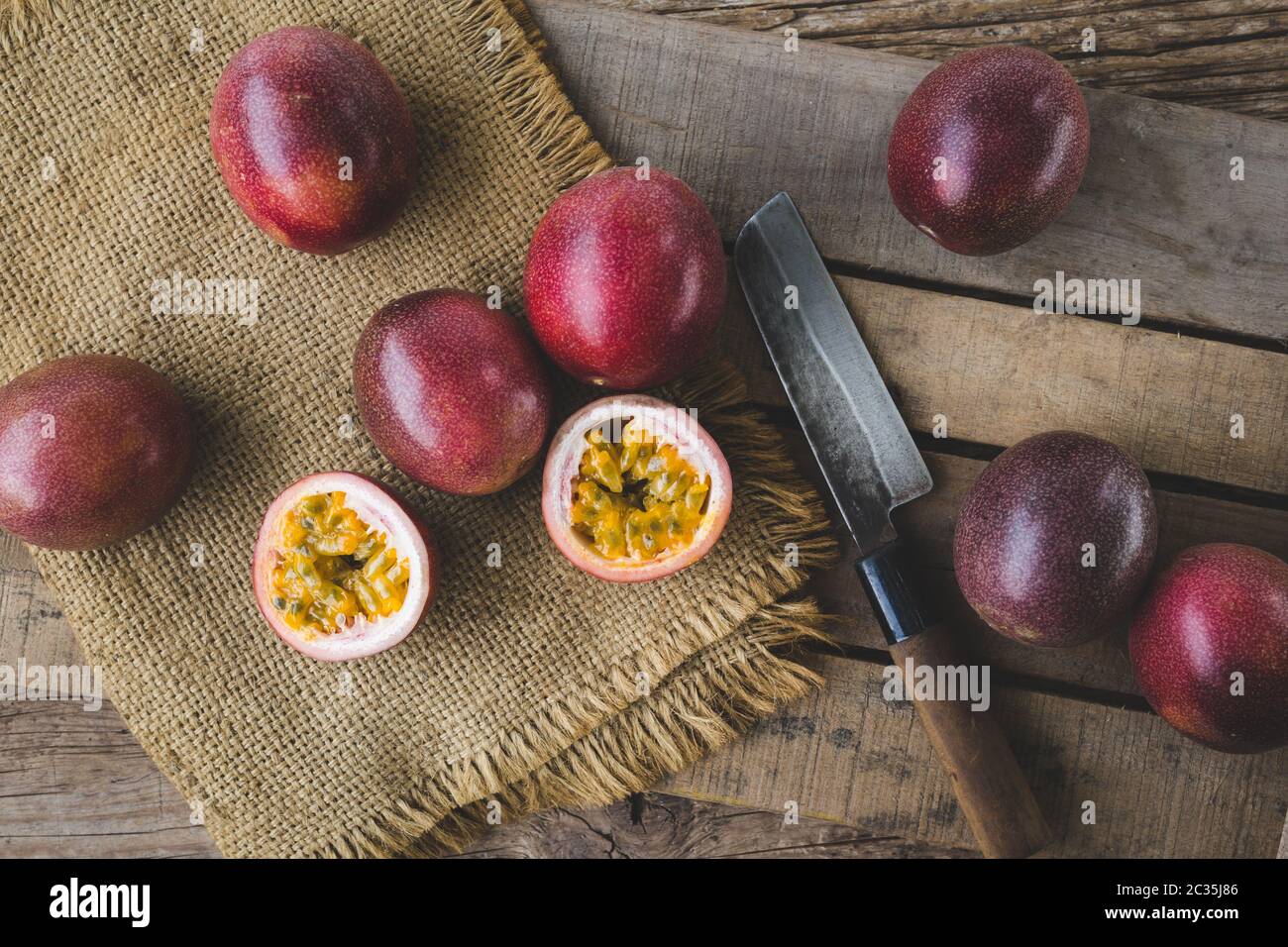 Fresh passion fruit hi-res stock photography and images - Alamy