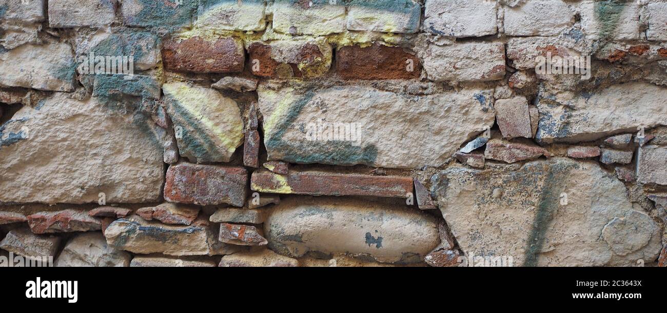 Old grunge wall texture useful as a background Stock Photo - Alamy