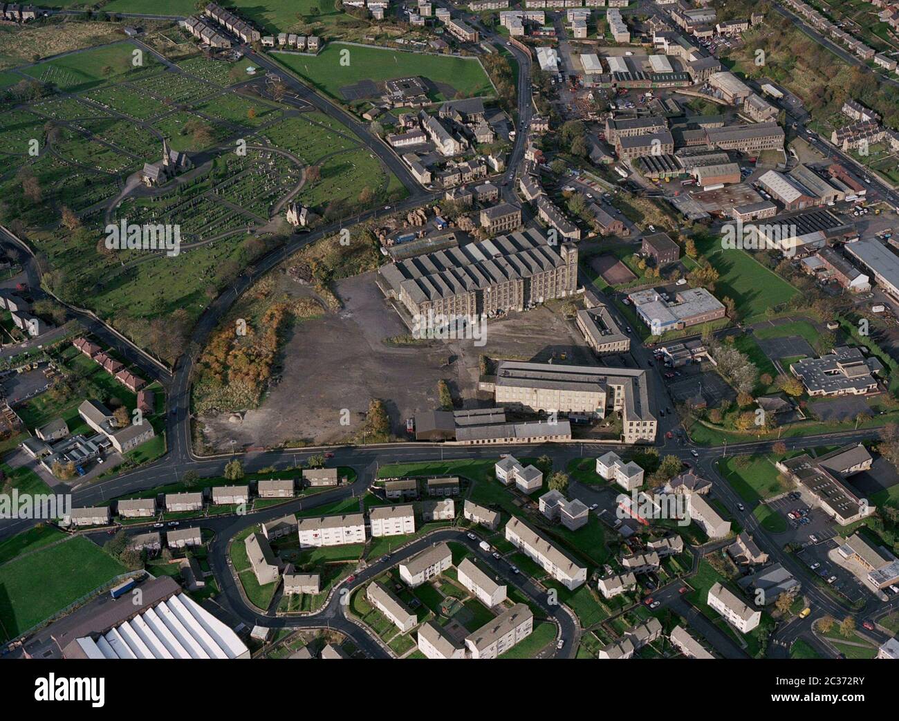 An aerial photograph of Blakeridge Mill, Batley, West Yorkshire, Northern England, UK, in 1995