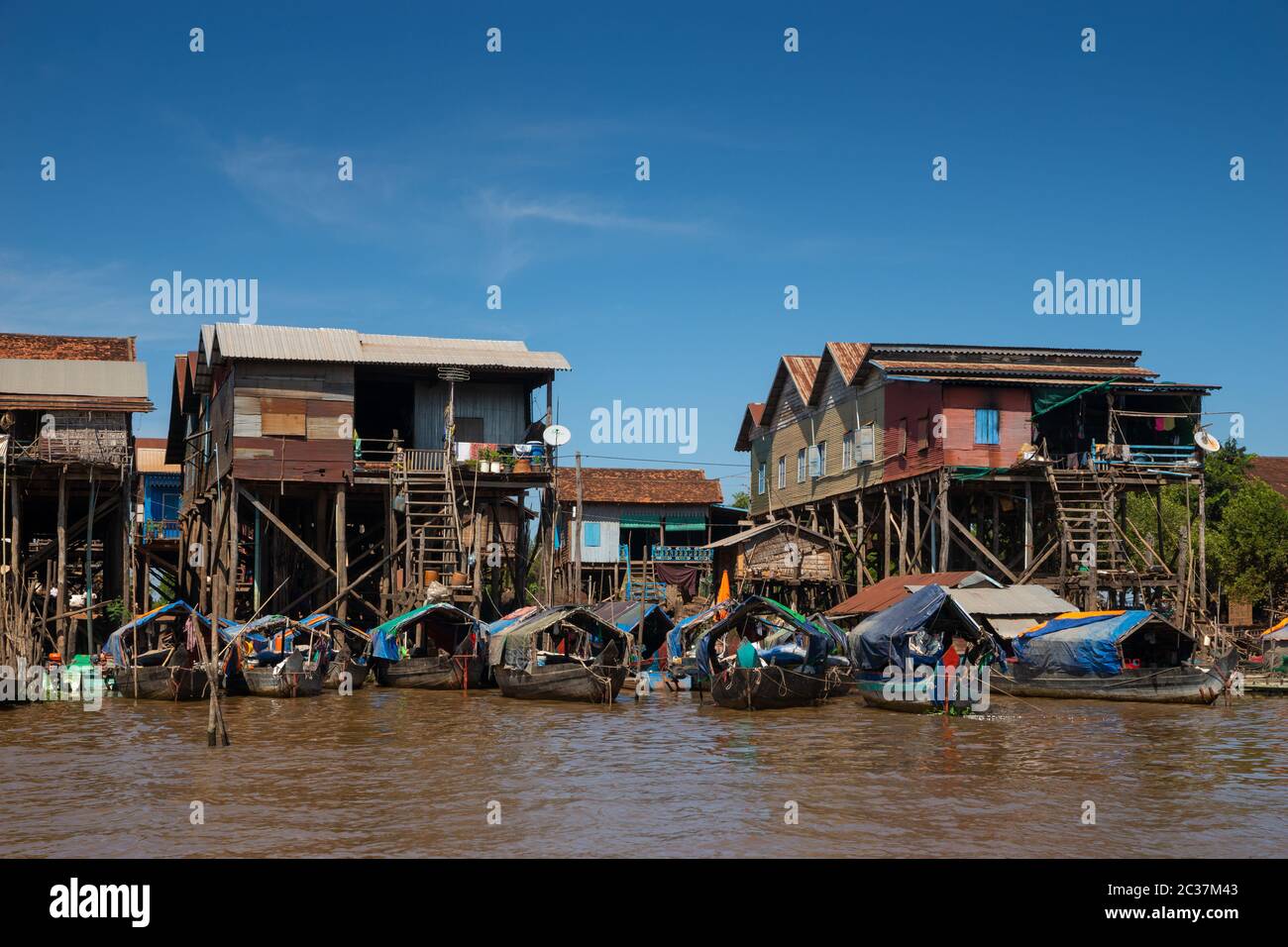 Kompong Khleang Floating Village at Lake Tonle Sap Cambodia Stock Photo ...