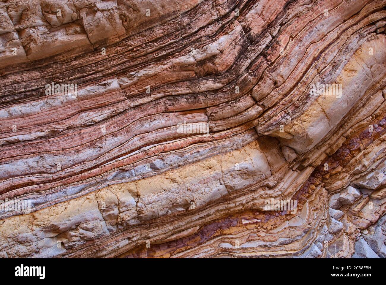 Boquillas formation limestone and shale layers over Ernst Tinaja water pools in Ernst Canyon, Chihuahuan Desert in Big Bend National Park, Texas, USA Stock Photo