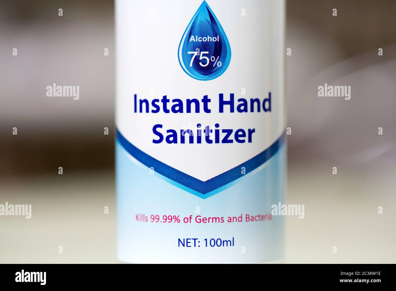 Alcohol hand sanitizer hi-res stock photography and images - Alamy
