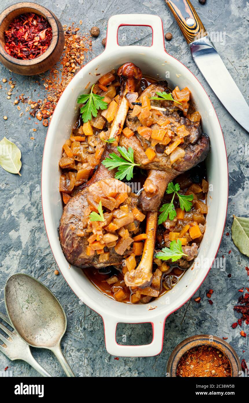 Duck Legs Sauce Hi res Stock Photography And Images Alamy Duck Legs Sauce Hi res Stock Photography And Images Alamy