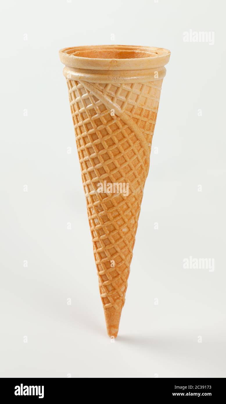 Conical Wafer High Resolution Stock Photography And Images Alamy conical-wafer-high-resolution-stock-photography-and-images-alamy