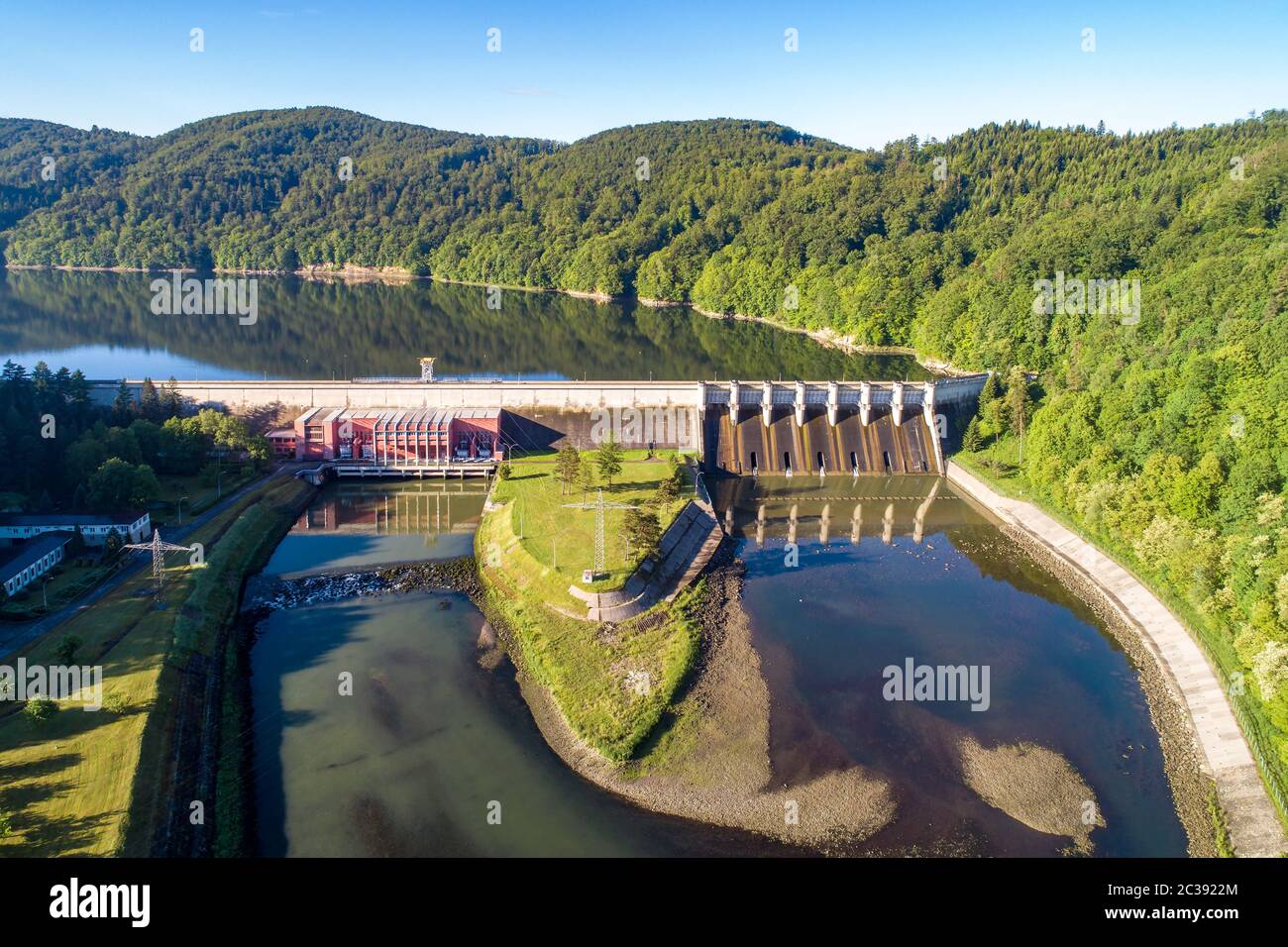 Roznow dam, lake and hydroelectric power plant on the Dunajec River in  Poland. Aerial view. Early morning in spring Stock Photo - Alamy