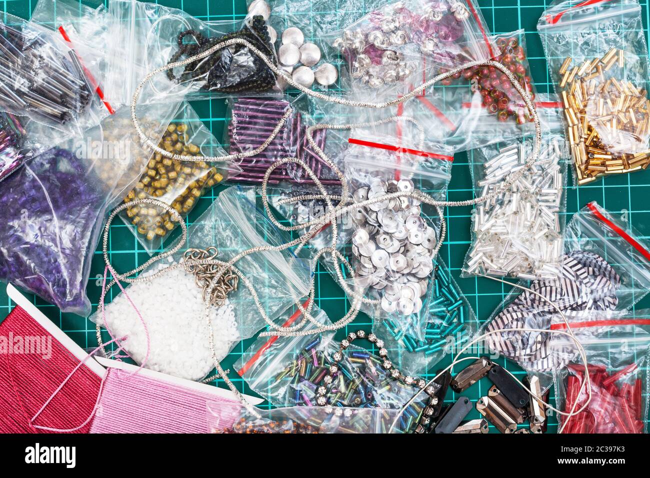 Spangle top hires stock photography and images Alamy