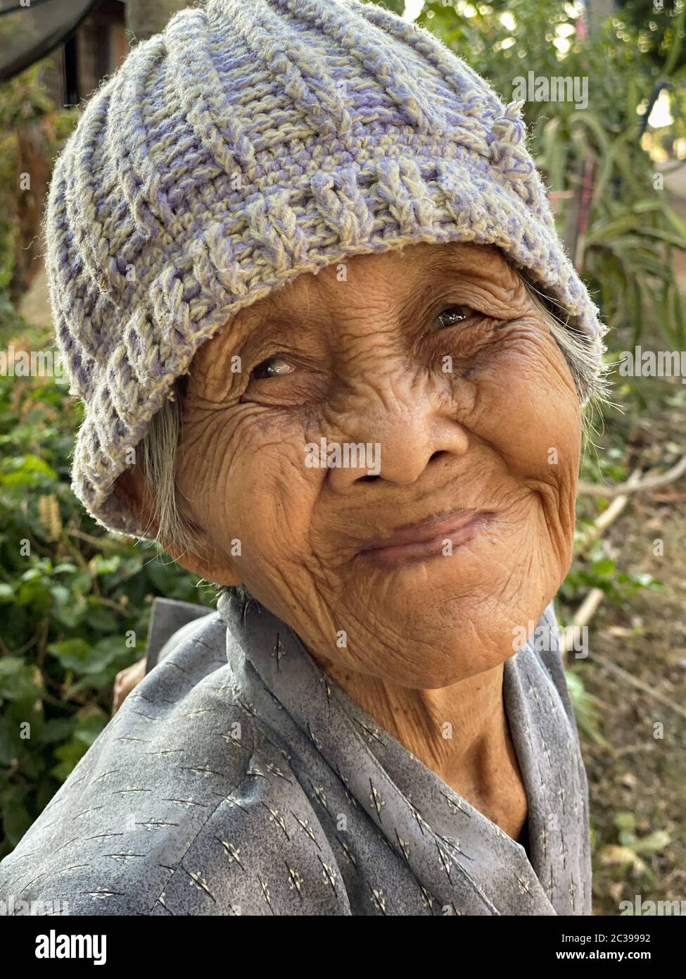 Old Asian Women Pics