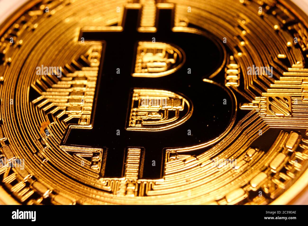 Logo de bitcoin hi-res stock photography and images - Alamy