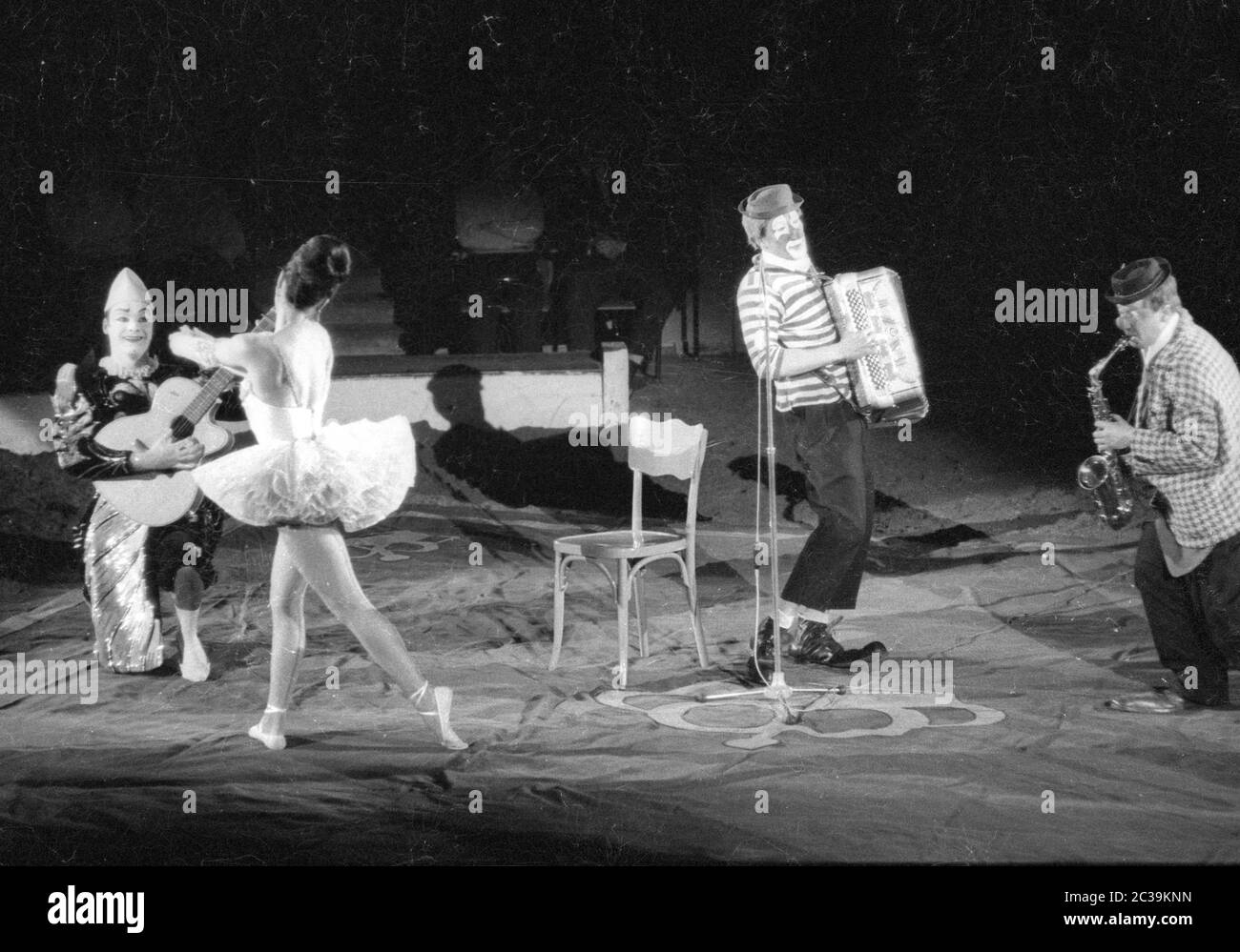 1960s circus tent hi-res stock photography and images - Alamy