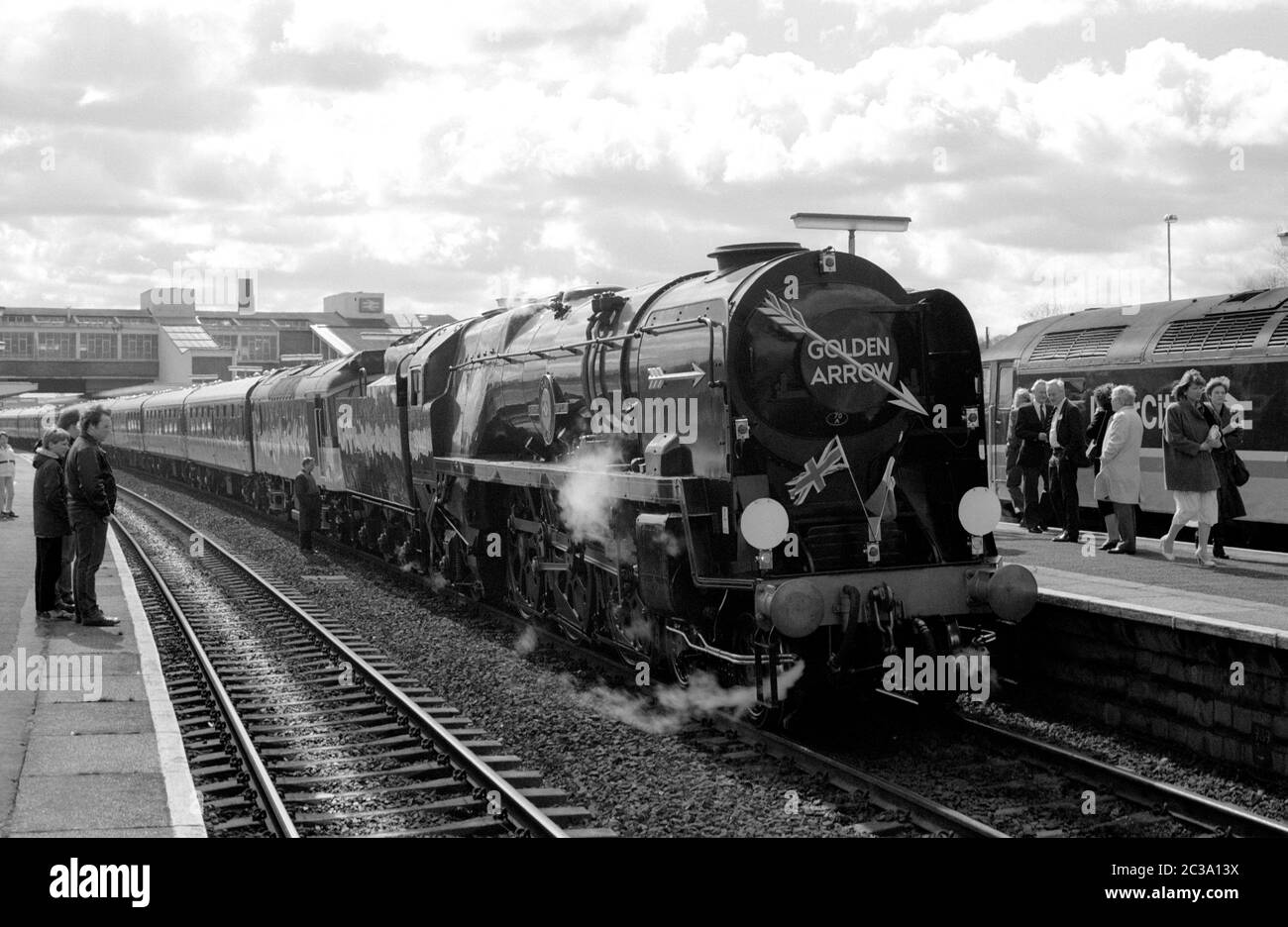 Southern Region Merchant Navy Class steam locomotive No. 35028 'Clan Line' at Banbury station, Oxfordshire, England, UK. 1987. Stock Photo