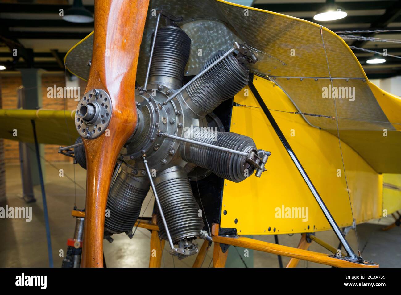 Monosoupape engine hires stock photography and images Alamy