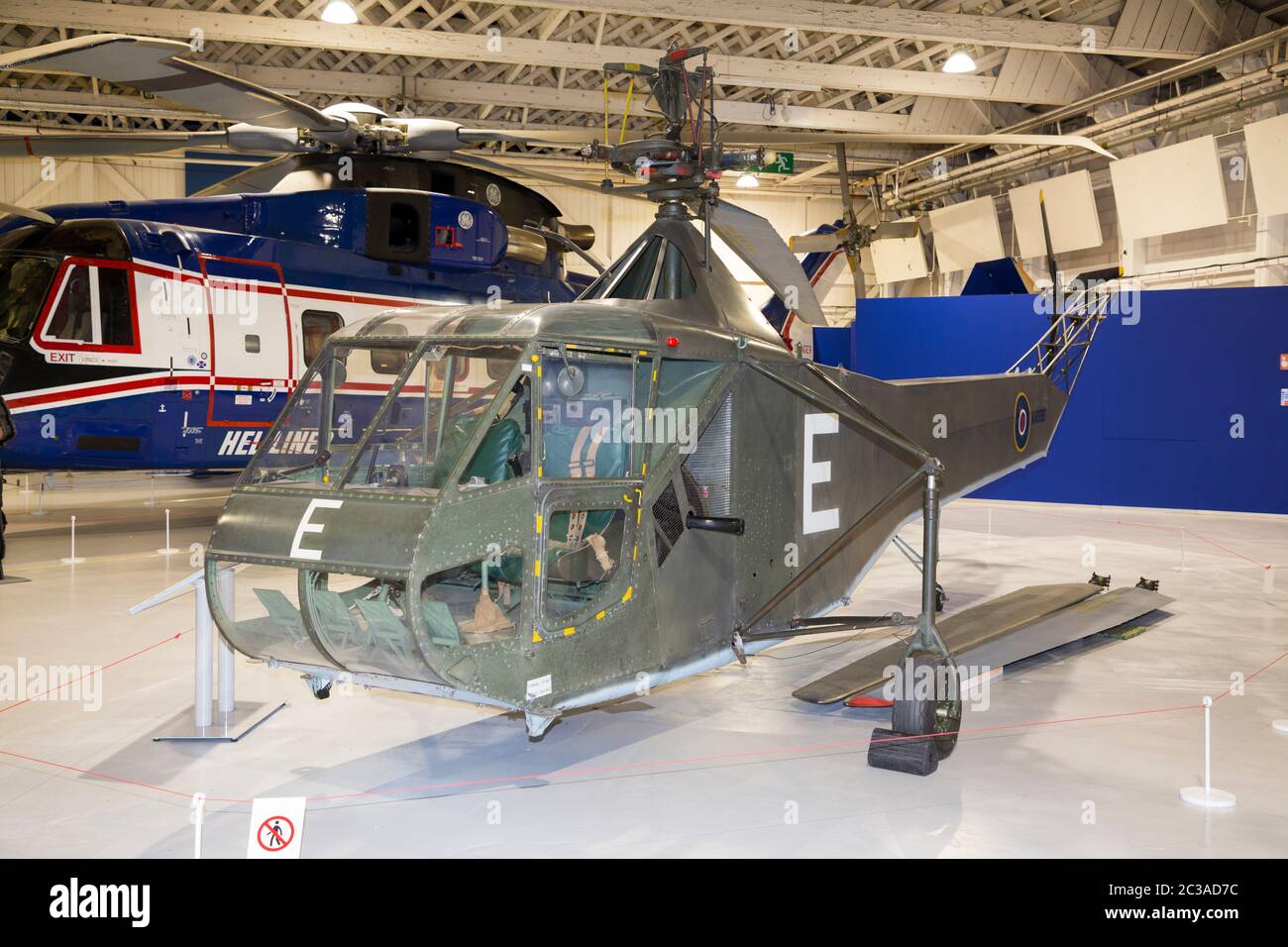 Sikorsky R-4B Hoverfly Helicopter, on display / an exhibit at the RAF Royal air force Museum in Hendon, London UK. (117) Stock Photo