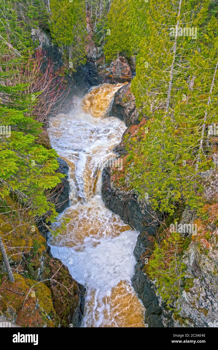 Waterfalls vertical erosion hi-res stock photography and images - Alamy