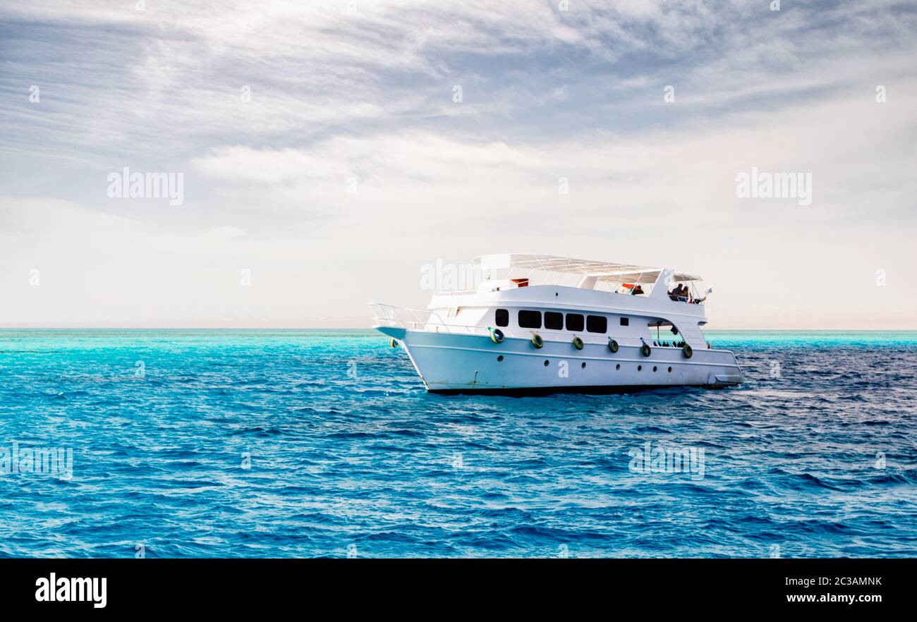 white cruise tourist boat in the Red Sea in Egypt Stock Photo - Alamy