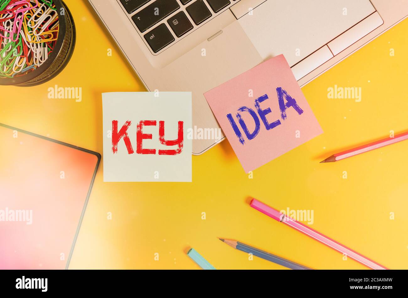 Writing note showing Key Idea. Business concept for the central thought ...