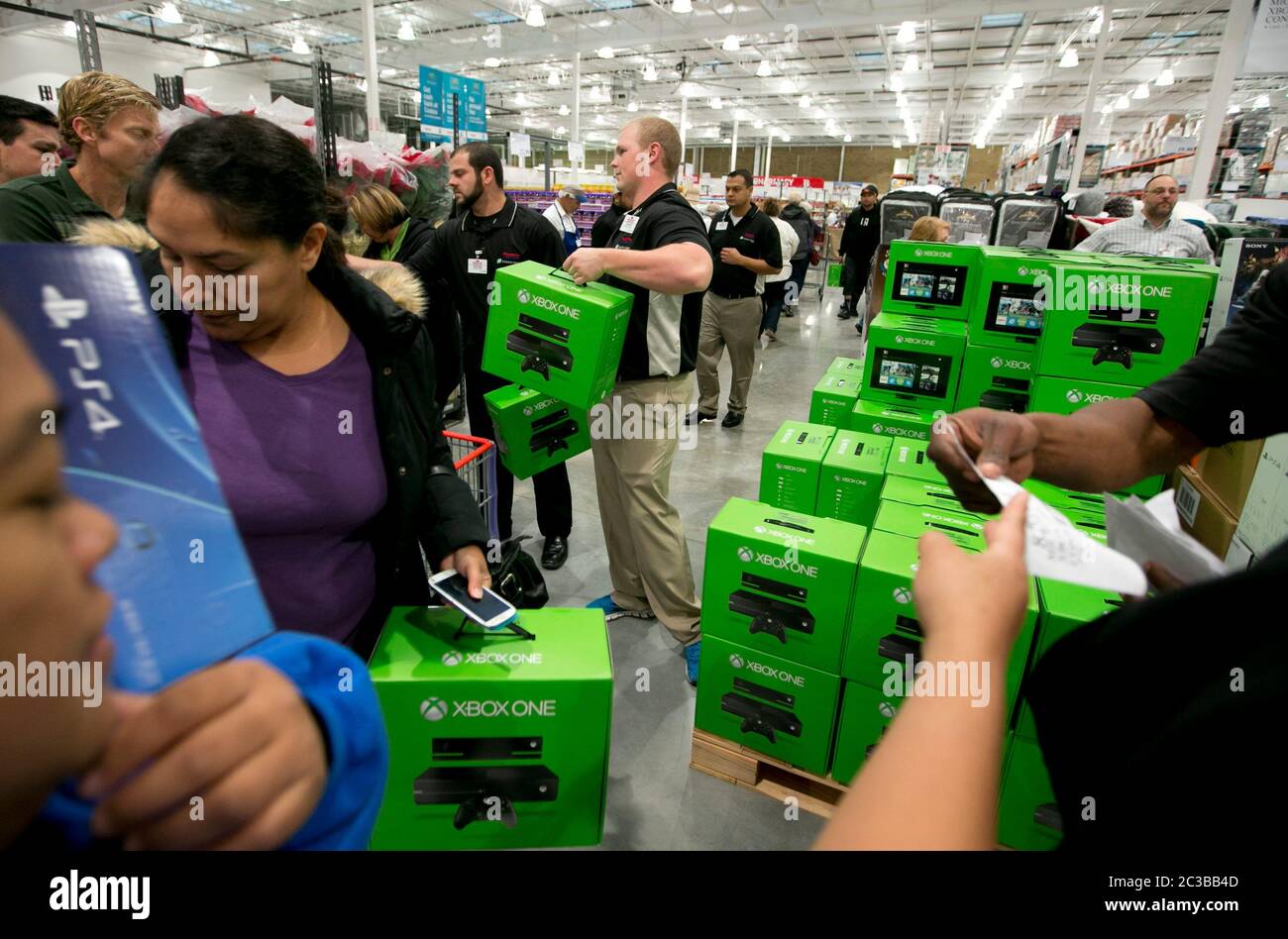 Costco grand opening cedar park hires stock photography and images Alamy