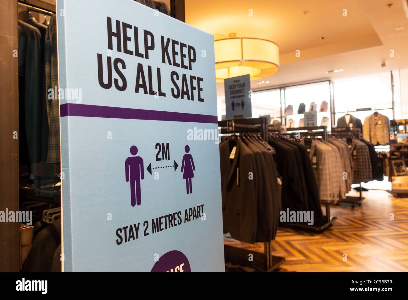 Straiton shopping centre hires stock photography and images Alamy