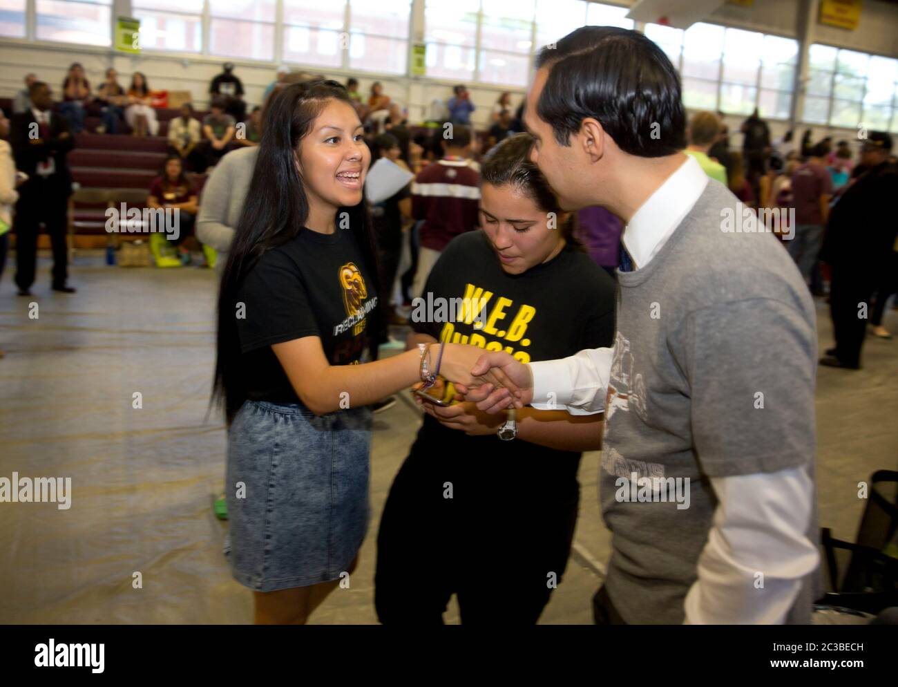 High school students sign pledge to attend college - May 1st, 2015 Austin, Texas USA: Former Mayor of San Antonio and current US Secretary of Housing and Urban Development, Julian Castro greets high school students at Huston-Tillotson University during the inaugural Generation TX Signing Day. Generation TX is a statewide movement to create a college-going culture in Texas, particularly among students who are under-represented at Texas universities and colleges.   ©Marjorie Kamys Cotera/Daemmrich Photography Stock Photo