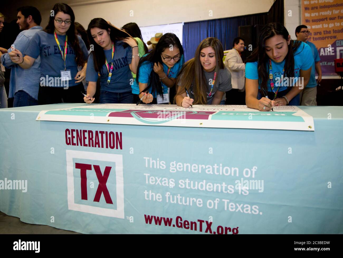 High school students sign pledge to attend college - May 1st, 2015 Austin, Texas USA: High school seniors from around Austin sign pledges to attend college during the inaugural Generation TX Signing Day, a statewide movement to create a college-going culture, particularly among students who are under-represented at Texas colleges and universities. ©Marjorie Kamys Cotera/Daemmrich Photography Stock Photo