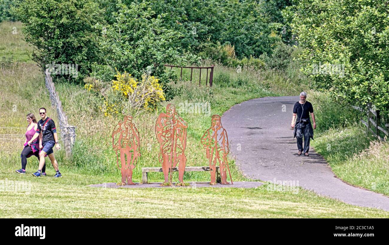 Hamilton, Scotland, UK, 19th June, 2020: UK Weather: Chatelherault Country Park was sunny with visitors iron art depicting famous figures (william Wallace, David livingstone,David Owens ). Credit: Gerard Ferry/Alamy Live News Stock Photo