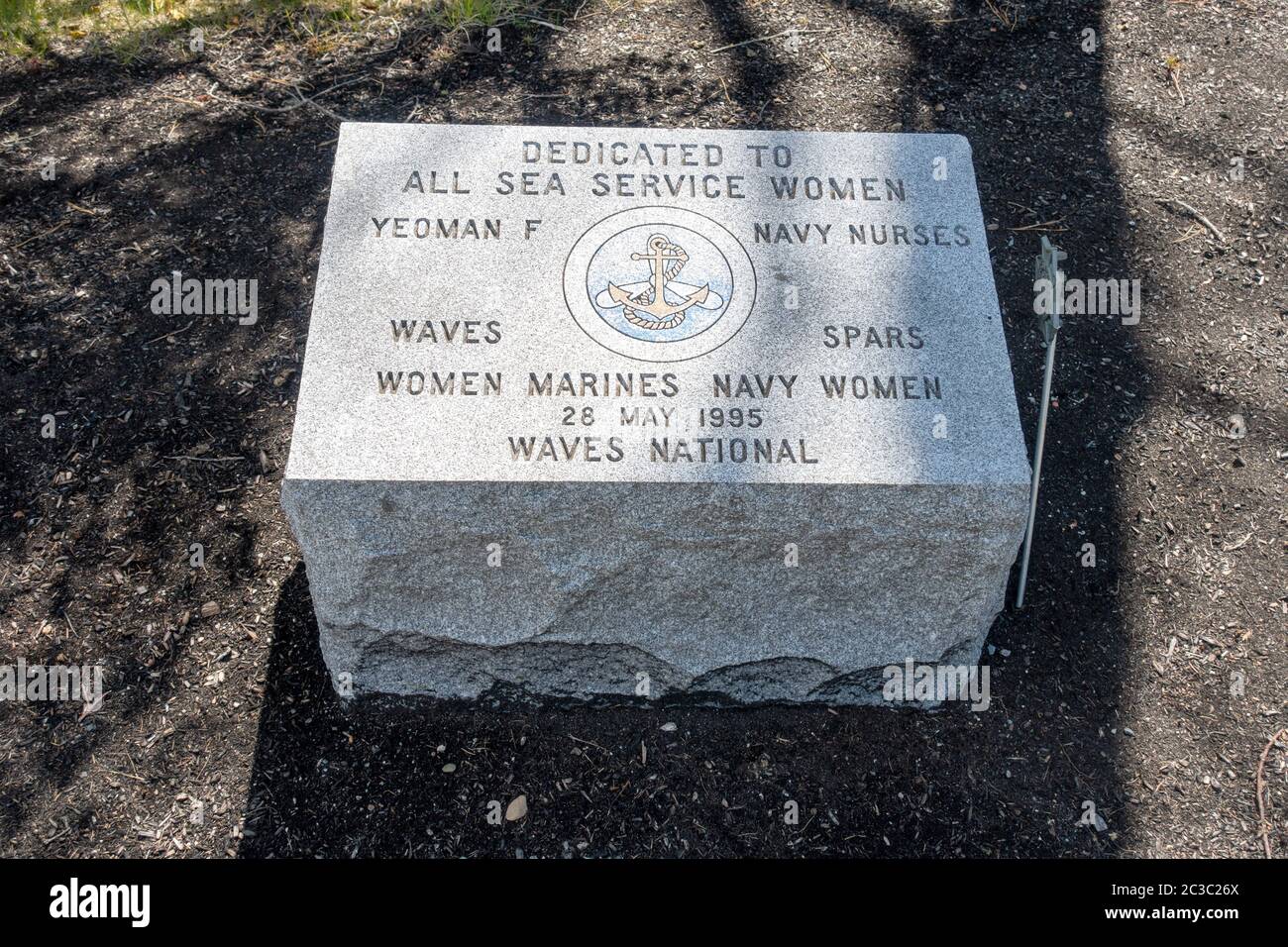Engraved granite memorial stone Dedicated to All Sea Service Women, Women Marines, Navy Women, Navy Nurses, Yeoman F, Waves Spars Stock Photo