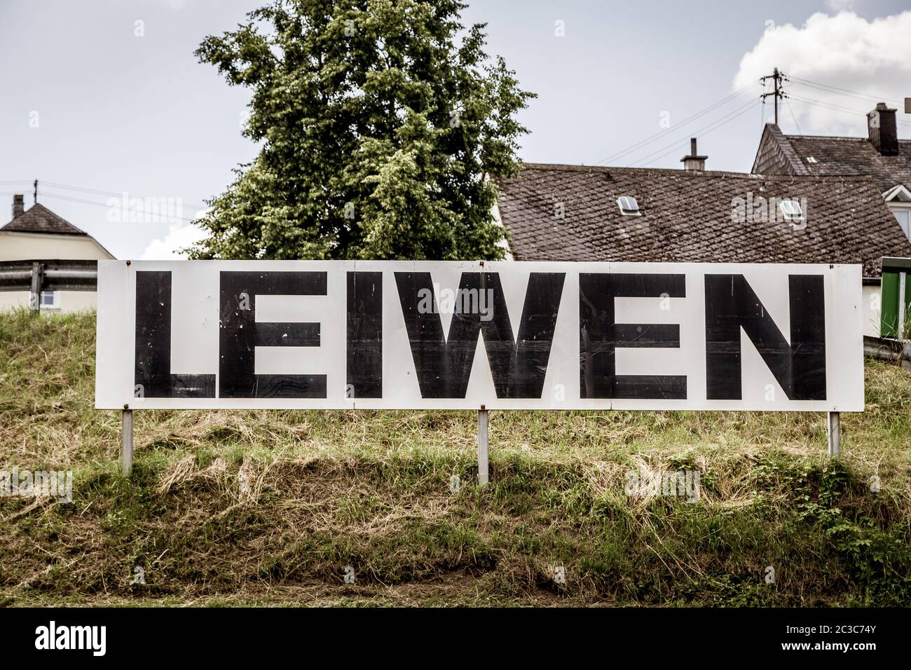 Leiwen moselle valley loop mosel hi-res stock photography and images ...