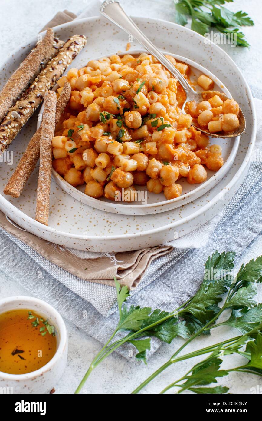Ditalini pasta hi-res stock photography and images - Alamy