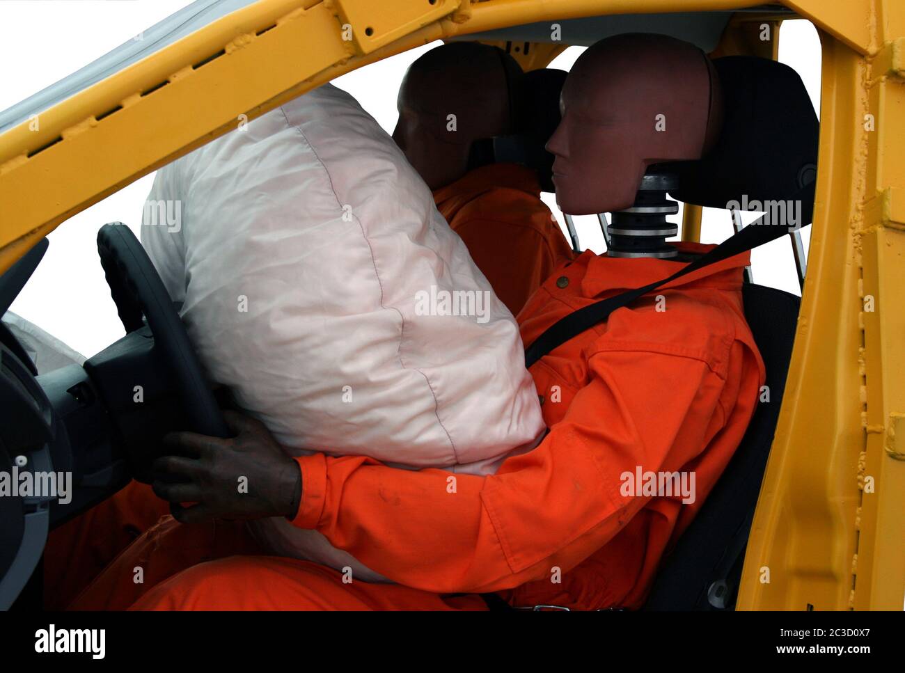 Car test dummies airbag hires stock photography and images Alamy