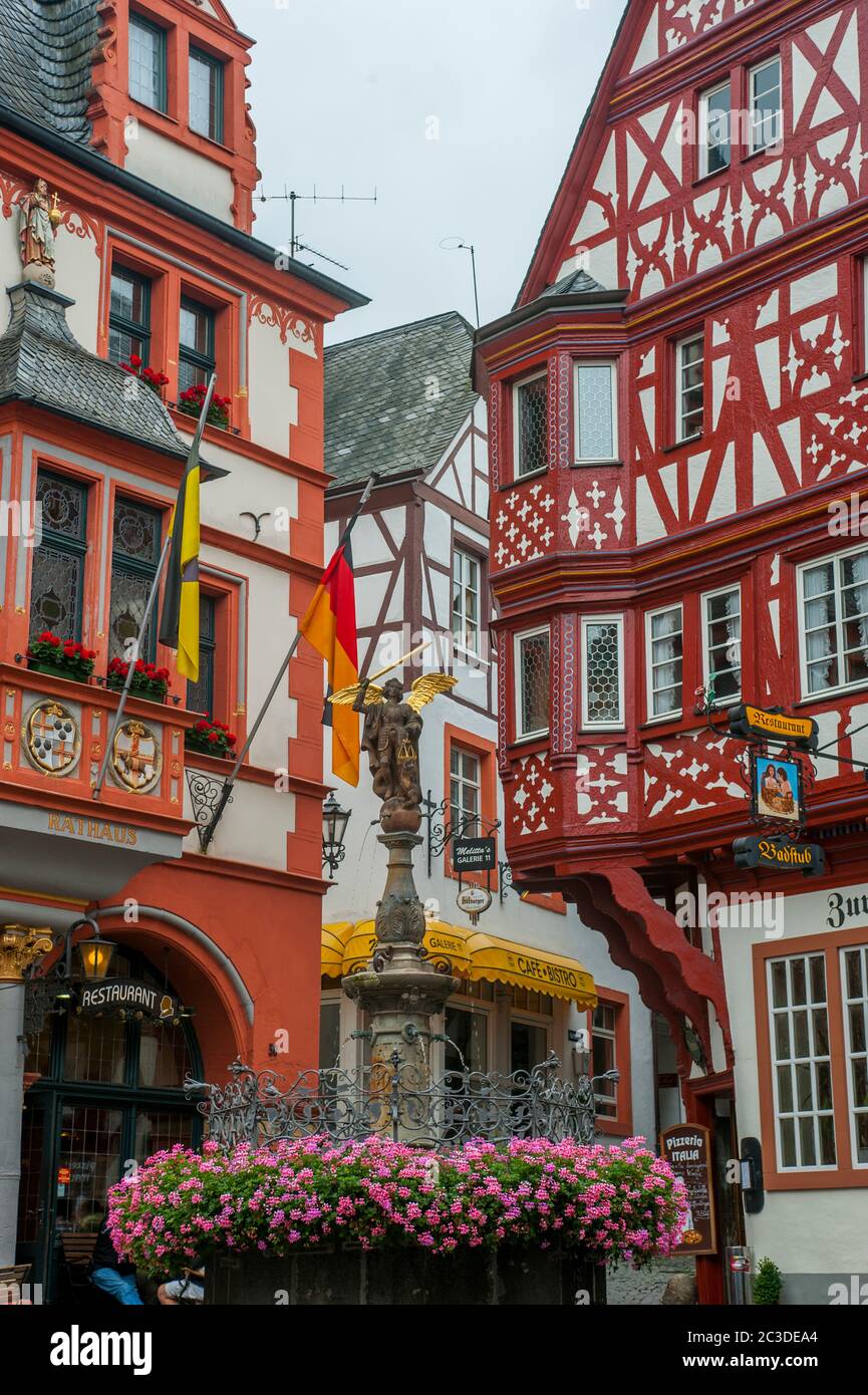 The market square with its fountain and half-timbered houses in the town of Bernkastel on the Mosel River in the Cochem-Zell district in Rhineland-Pal Stock Photo
