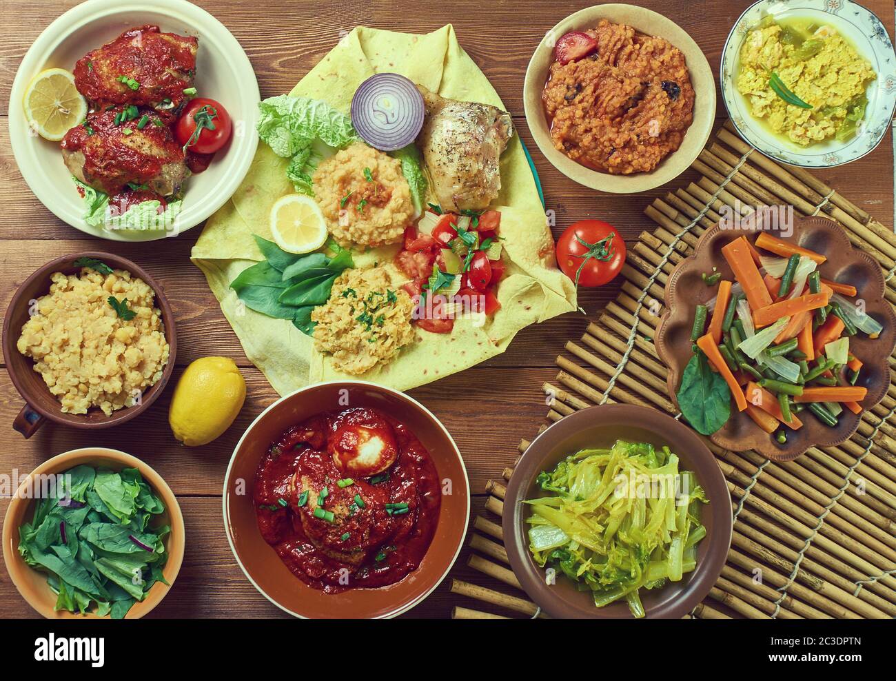 Ethiopian timatim salata hi-res stock photography and images - Alamy
