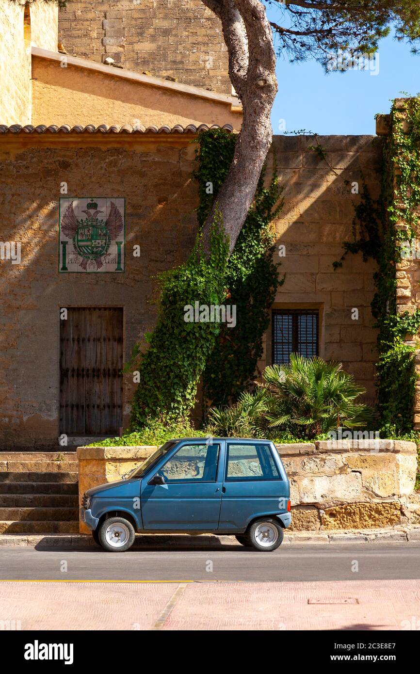 Street scene alcudia hi-res stock photography and images - Alamy