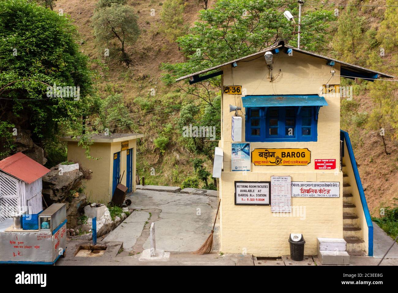 Barog himachal pradesh hi-res stock photography and images - Alamy