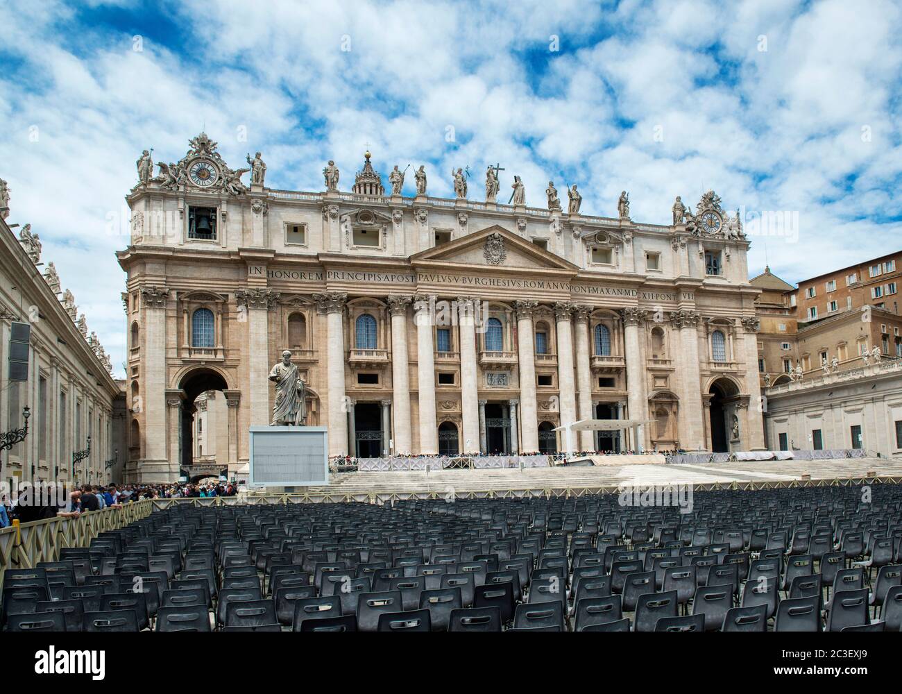 Saint Peter Rennaissance Saint Peter’s Basilica, Papal Basilica of Saint Peter, Renaissance ...