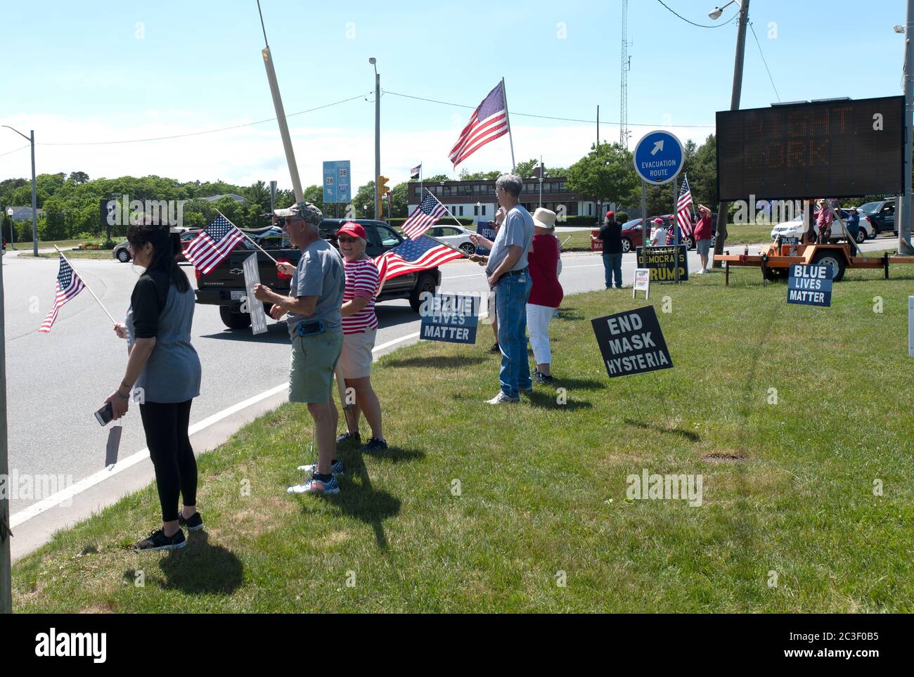 A re-elect Donald Trump rally on Cape Cod at the Bourne Rotary in Bourne, Massachusetts, USA Stock Photo