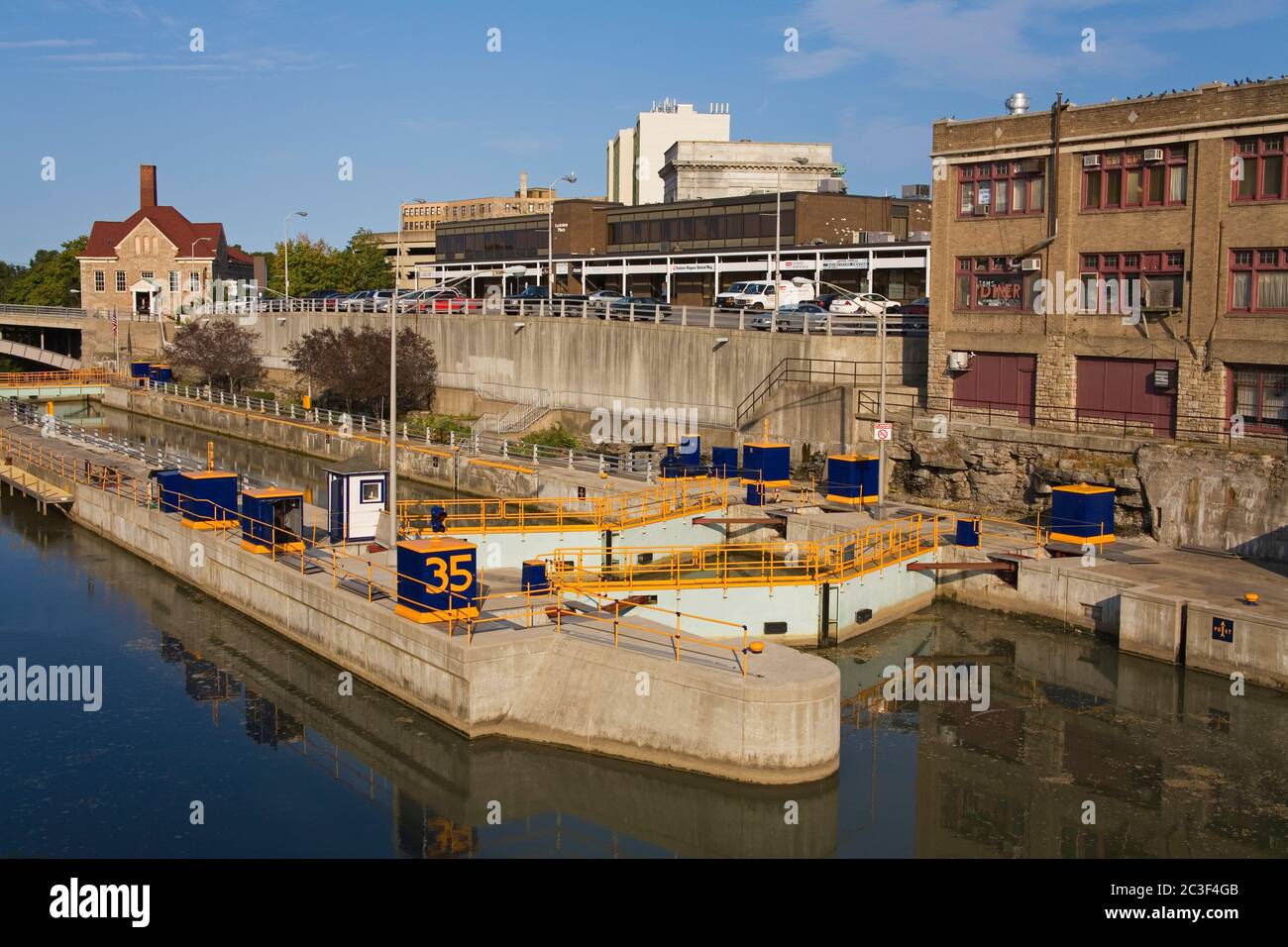 Erie Canal Locks, Lockport City, New York State, USA Stock Photo Alamy