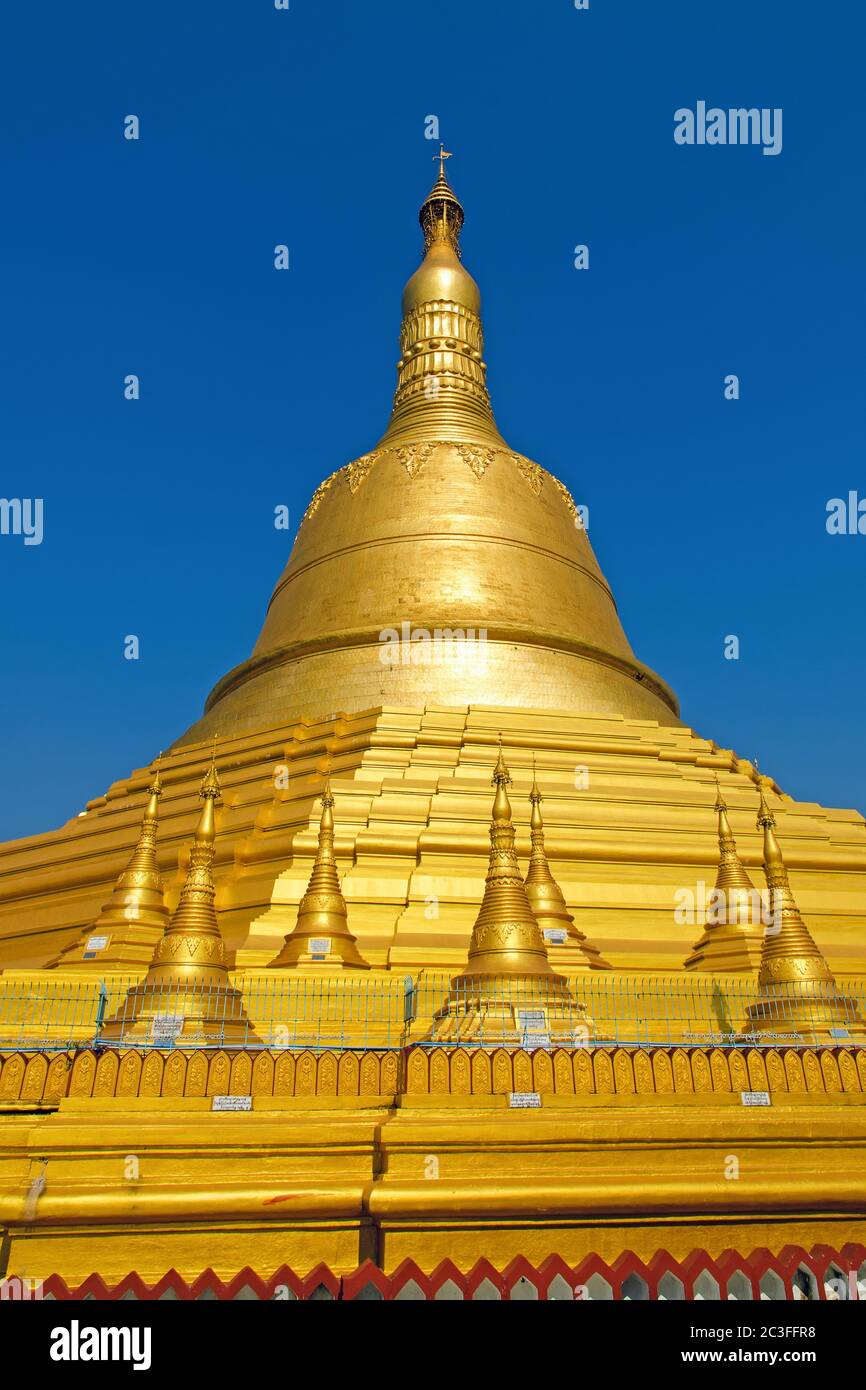 Shwemawdaw pagoda. Bago. Myanmar (Burma) Stock Photo