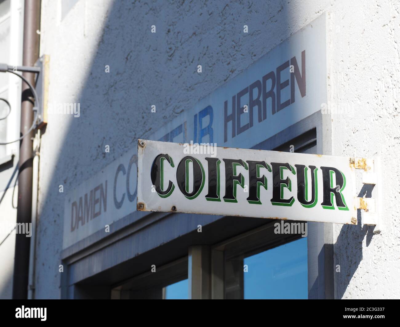 Coiffeur Old Sign Hairdresser High Resolution Stock Photography And Images Alamy