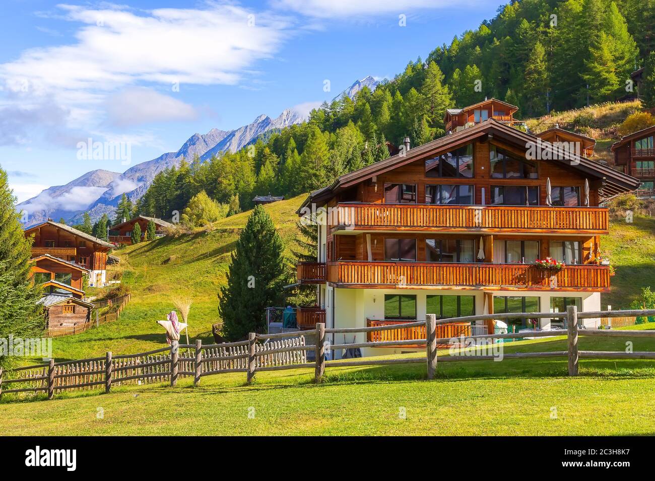 Houses in Zermatt alpine village, Switzerland Stock Photo Alamy