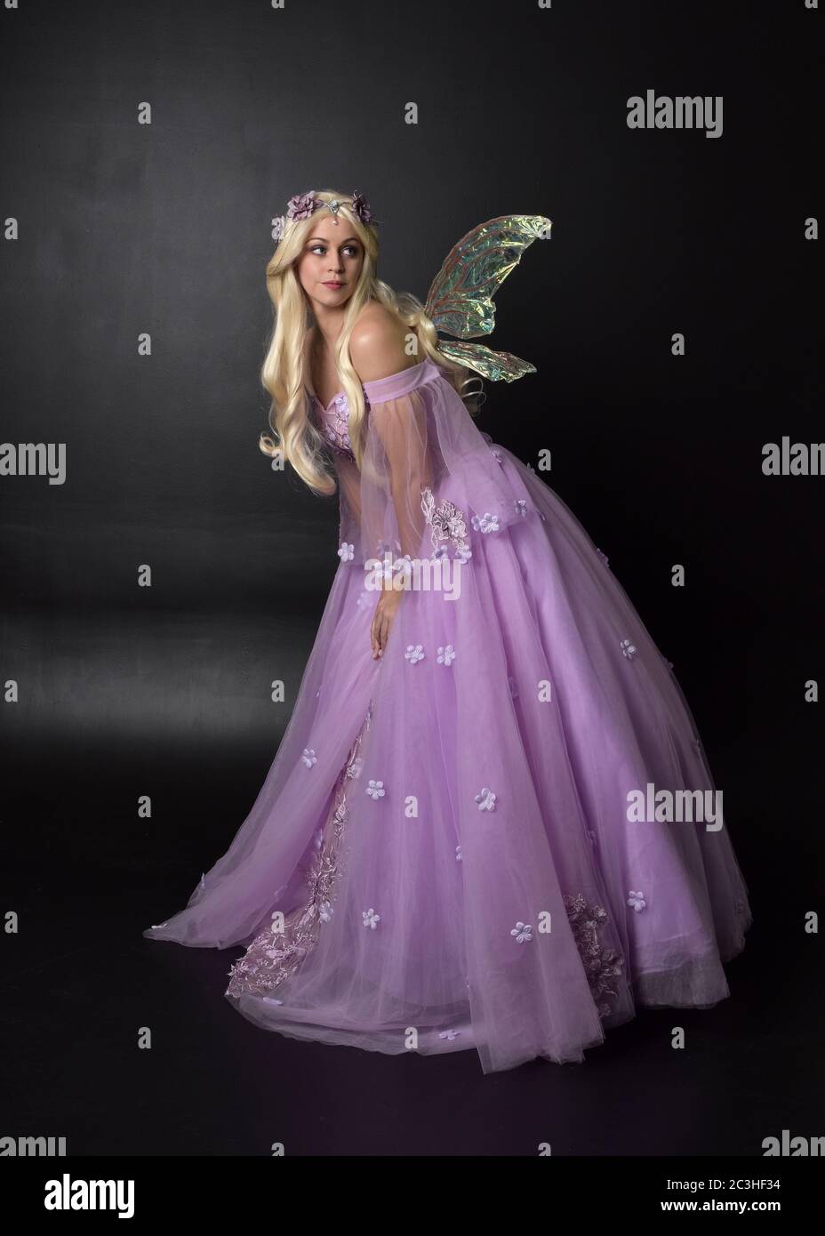 Evening gown dancing High Resolution 