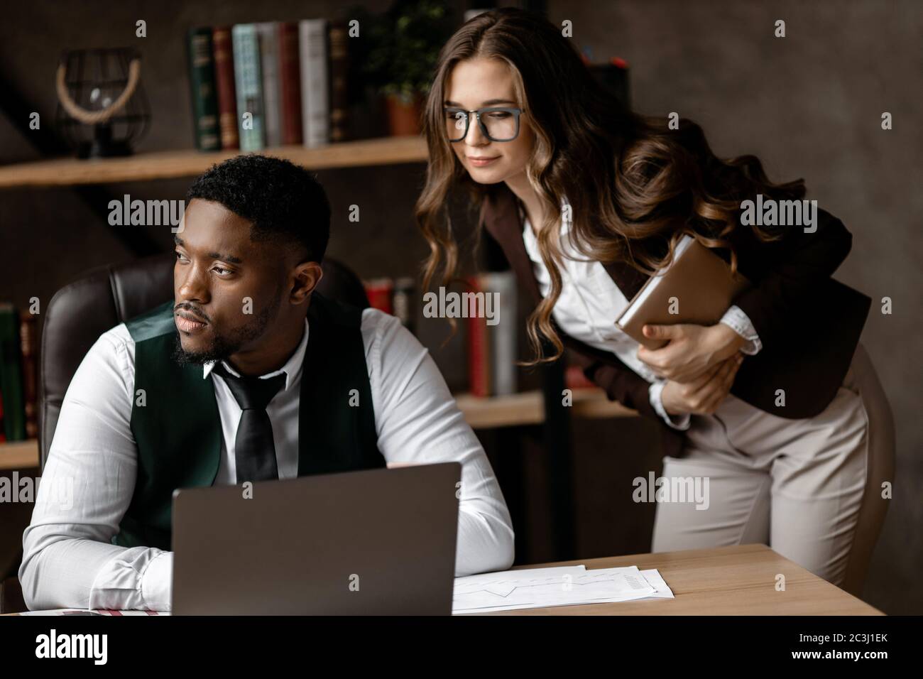 Data business real people hi-res stock photography and images - Alamy