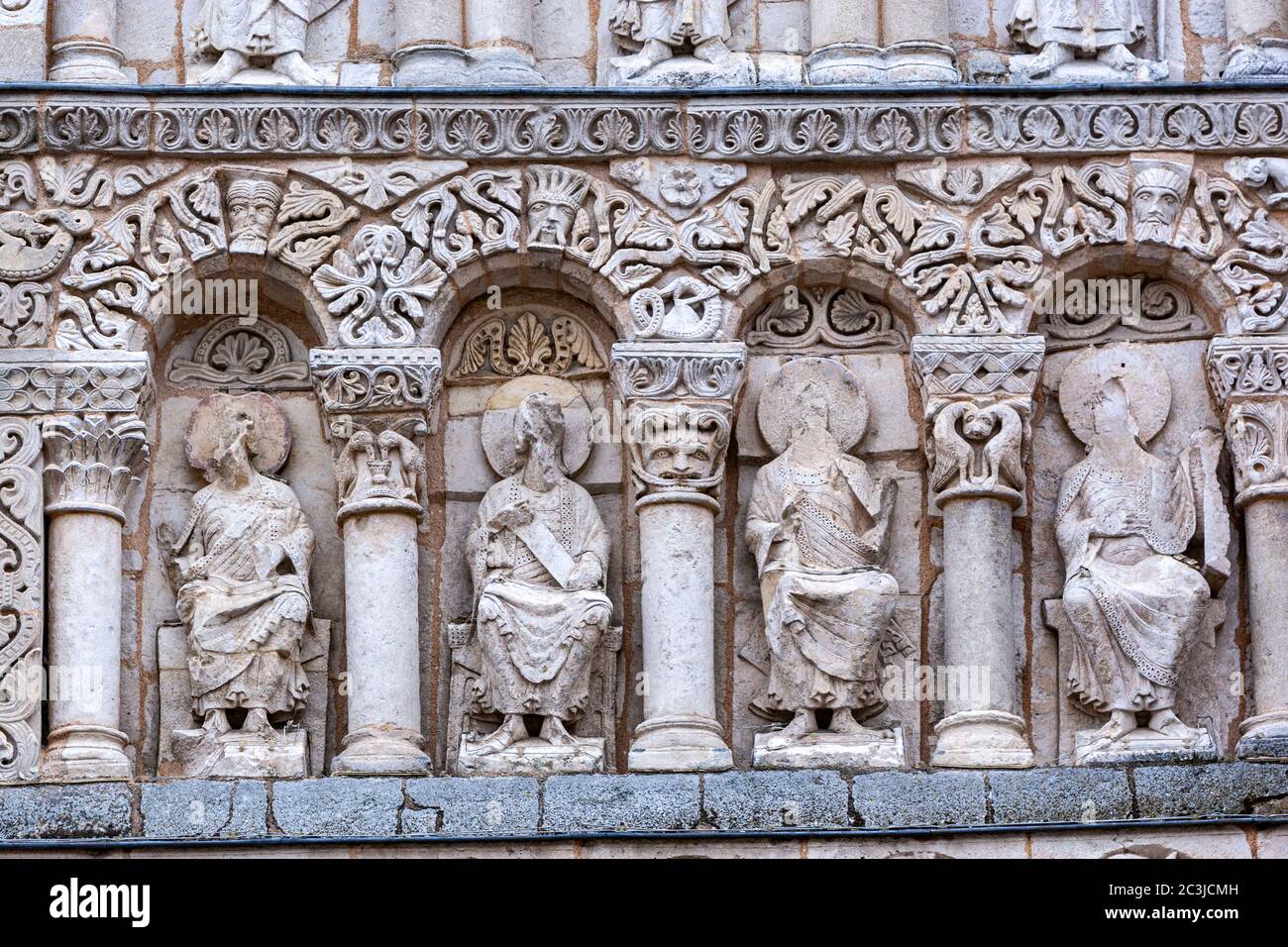 Details of the West front facade of Église Notre-Dame la Grande, Poitiers, Nouvelle-Aquitaine, France Stock Photo