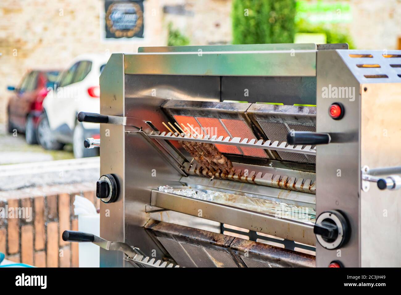 Cuoci Arrosticini Sandrigarden In Lamiera Verniciata, Griglia Acciaio Cromato, 60x15x70 Cm, Made In Italy