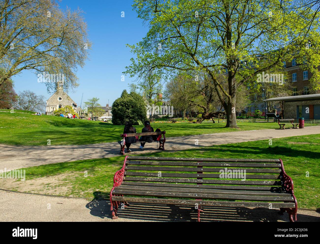 Reading, Berkshire, UK. 23rd April, 2015. Public Park Forbury Gardens