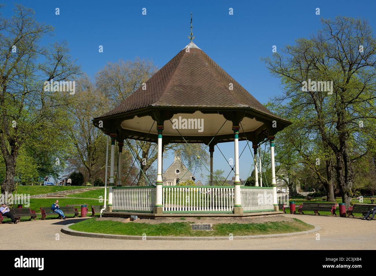 Reading, Berkshire, UK. 23rd April, 2015. Public Park Forbury Gardens in Reading Town Centre, Reading, Berkshire next to Reading Crown Court. Credit: Maureen McLean/Alamy Stock Photo