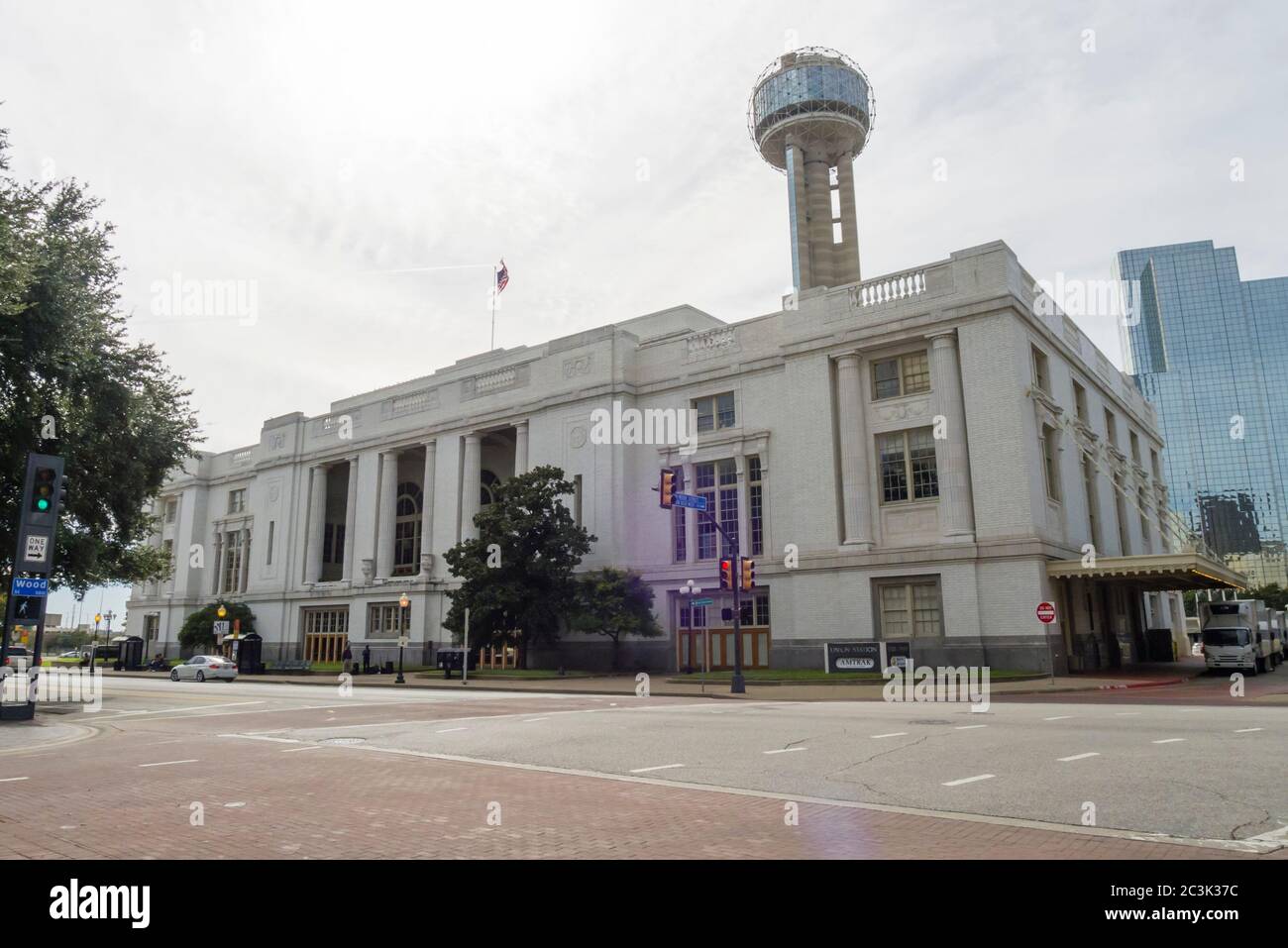 Eddie Bernice Johnson Union Station and Reunion Tower Stock Photo Alamy