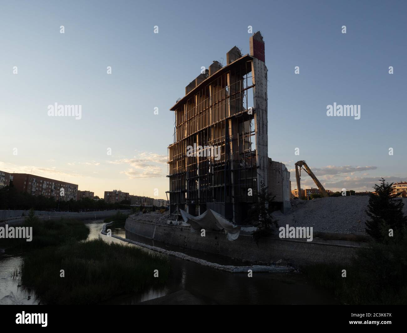 Madrid Spain 20th June 2020 Last Stage Of Vicente Calderon Stadium Demolition Former Atletico Madrid S Stadium During Sunset C Valentin Sama Rojo Alamy Live News Stock Photo Alamy