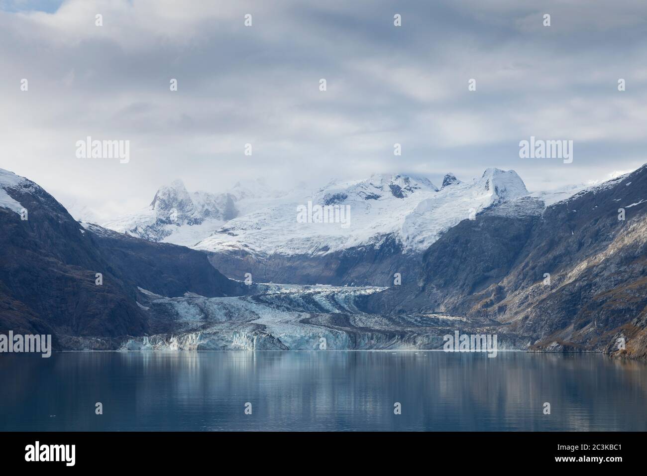 Hoonah shore hires stock photography and images Alamy